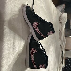 Girl Nikes sneakers